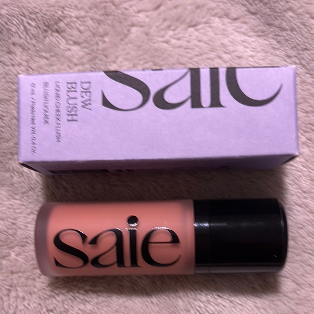 SAIE… ROSY… Dewy Blush… Liquid Cheek Flush… NIB